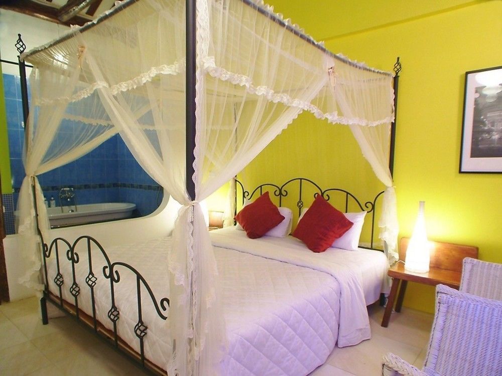 어롼 카나안 비앤비 켄팅 B&B 외부 사진